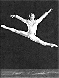 男性ダンサー（マキシム・ベロツェルコフスキー）の跳躍